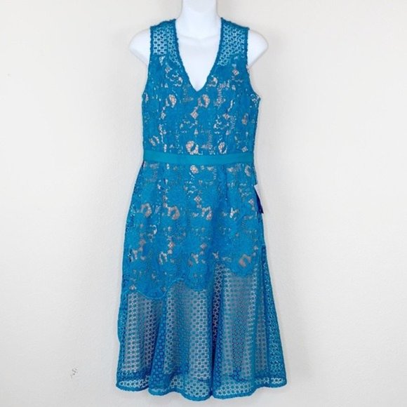 SOLD NWT ADELYN RAE Lily Mixed Lace Dress - Picture 2 of 8